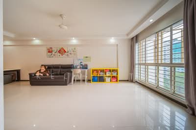 For Sale - 132 Edgedale Plains