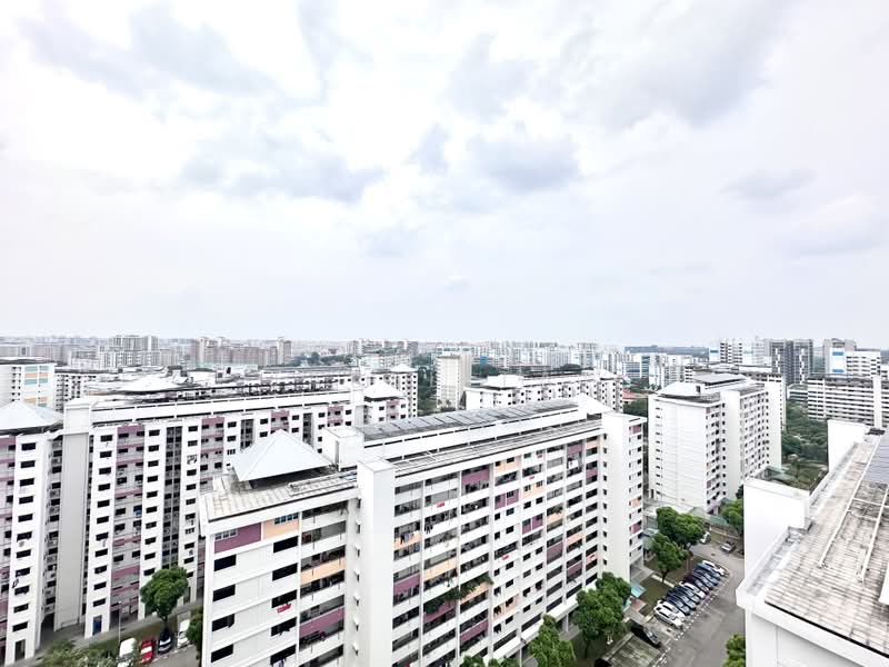 372 Hougang Street 31, 372 Hougang Street 31, 3 Bedrooms, 1,324 sqft, HDB Flat For Sale, by Jarel Tay, 500067853 - Exterior - PropertyGuru.com.sg