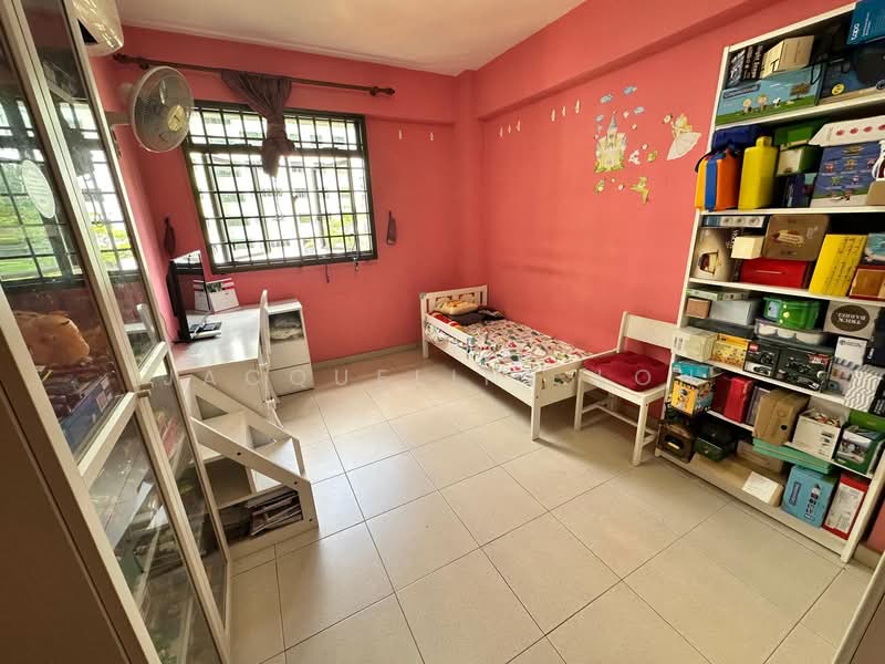 510 Woodlands Drive 14 HDB Flat For Sale at S$ 748,888 | PropertyGuru Singapore - Bedroom