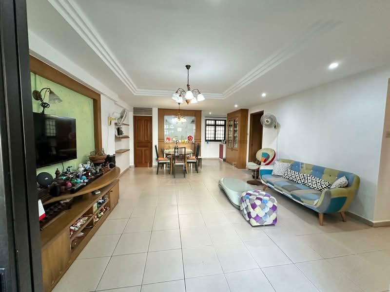 510 Woodlands Drive 14 HDB Flat For Sale at S$ 748,888 | PropertyGuru Singapore - Living Room