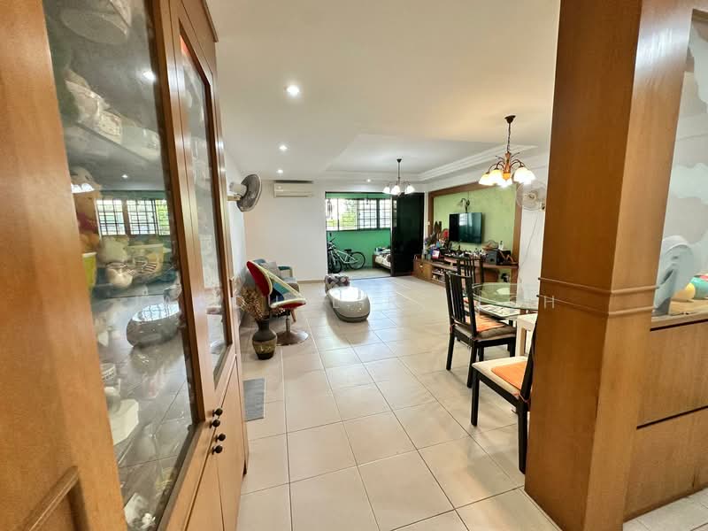510 Woodlands Drive 14 HDB Flat For Sale at S$ 748,888 | PropertyGuru Singapore - Living Room