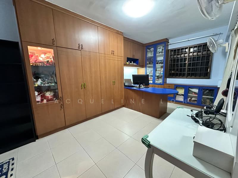 510 Woodlands Drive 14 HDB Flat For Sale at S$ 748,888 | PropertyGuru Singapore - Study