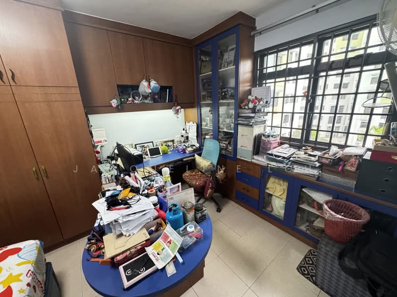 510 Woodlands Drive 14, 510 Woodlands Drive 14, 4 Bedrooms, 1,345 sqft, HDB Flat For Sale, by Jacqueline Loh, 500067857 - Study - PropertyGuru.com.sg