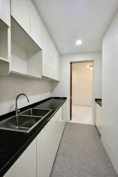 Kovan Melody Condominium For Sale at S$ 1,680,000 | PropertyGuru Singapore - Kitchen