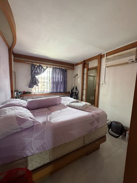 497G Tampines Street 45 HDB Flat For Sale at S$ 680,000 | PropertyGuru Singapore - Bedroom