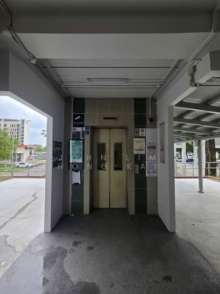 213 Ang Mo Kio Avenue 3 HDB Flat For Sale at S$ 415,888 | PropertyGuru Singapore - Exterior