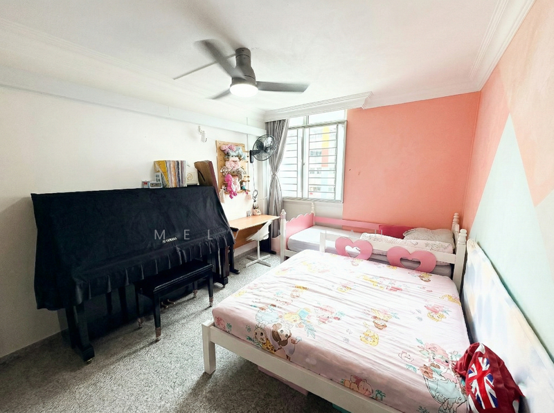 315 Ubi Avenue 1 HDB Flat For Sale at S$ 660,000 | PropertyGuru Singapore - Bedroom