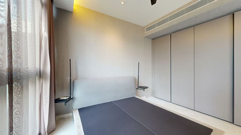 Cairnhill Nine Condominium For Sale at S$ 2,000,000 | PropertyGuru Singapore - Bedroom