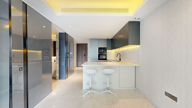 Cairnhill Nine Condominium For Sale at S$ 2,000,000 | PropertyGuru Singapore - Kitchen