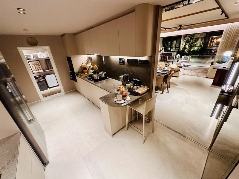 River Modern Condominium For Sale at S$ 5,995,000 | PropertyGuru Singapore - Kitchen