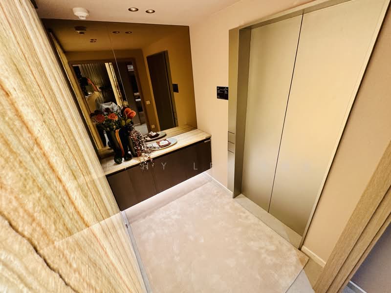 River Modern Condominium For Sale at S$ 5,995,000 | PropertyGuru Singapore - Entrance