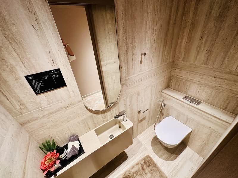 River Modern Condominium For Sale at S$ 5,995,000 | PropertyGuru Singapore - Bathroom