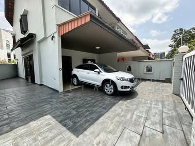 For Sale - Pheng Geck Avenue