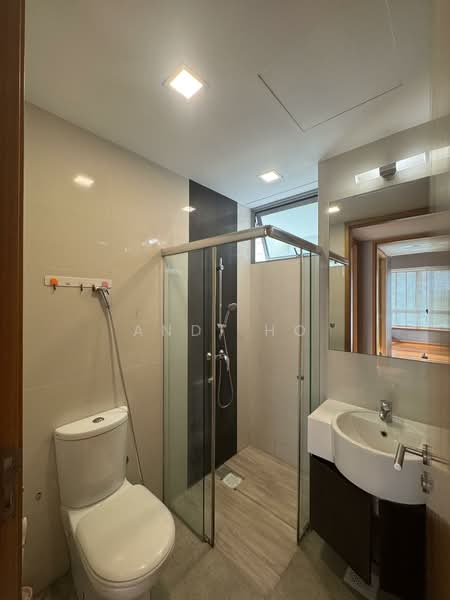 Beacon Heights, 8 Mar Thoma Road, 2 Bedrooms, 926 sqft, Condominium For Rent, by Andi Ho, 500067912 - Bathroom - PropertyGuru.com.sg