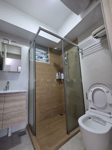 415B Fernvale Link, 415B Fernvale Link, 3 Bedrooms, 1,001 sqft, HDB Flat For Rent, by Catherine Loh, 500067916 - Bathroom - PropertyGuru.com.sg