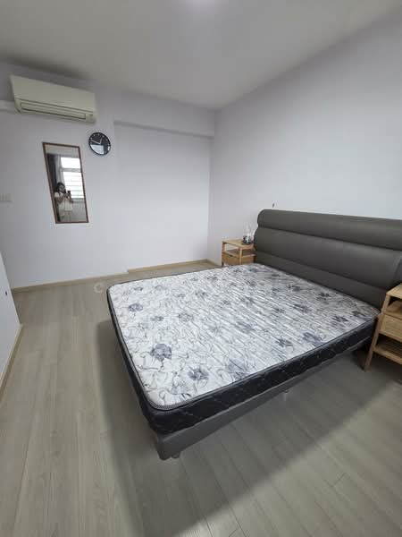 415B Fernvale Link, 415B Fernvale Link, 3 Bedrooms, 1,001 sqft, HDB Flat For Rent, by Catherine Loh, 500067916 - Master bedroom - PropertyGuru.com.sg