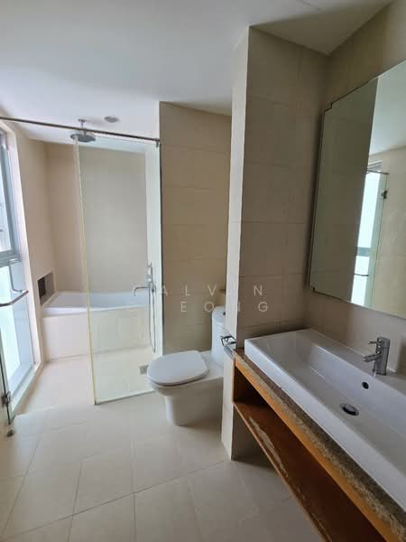 The Cathay Residences, 30 Mount Sophia, 2 Bedrooms, 3,000 sqft, Apartment For Rent, by Calvin Cheong, 500067925 - Bathroom - PropertyGuru.com.sg