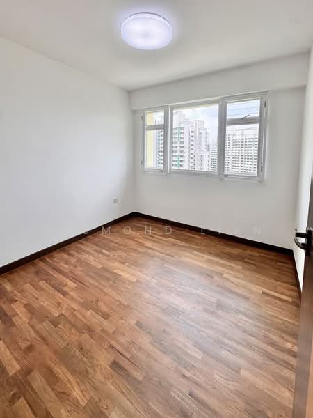 410A Fernvale Road HDB Flat For Sale at S$ 700,000 | PropertyGuru Singapore - Interior