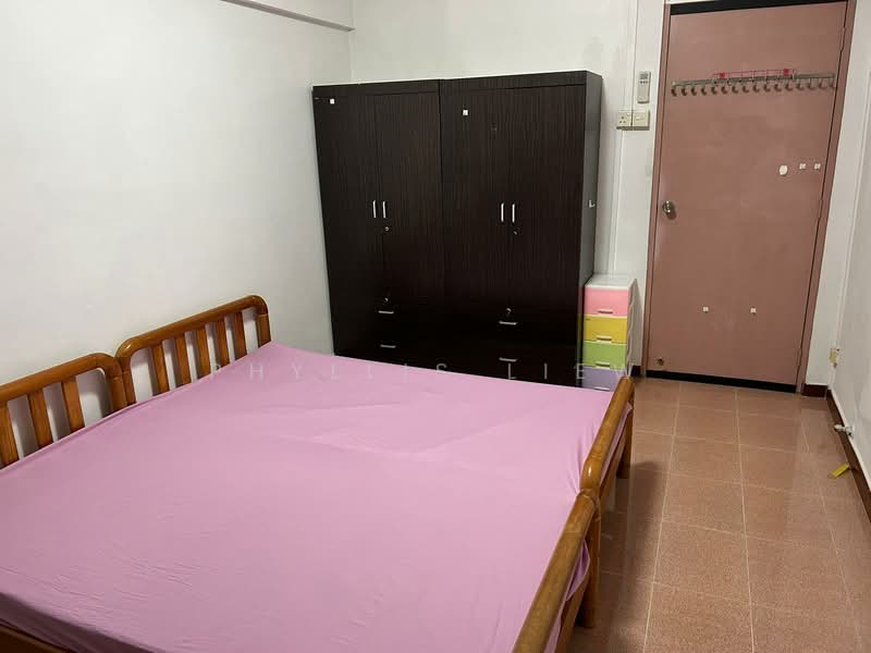 332 Hougang Avenue 5, 332 Hougang Avenue 5, Room Rental, 110 sqft, HDB Flat For Rent, by Phyllis Liew, 500067946 - Bedroom - PropertyGuru.com.sg