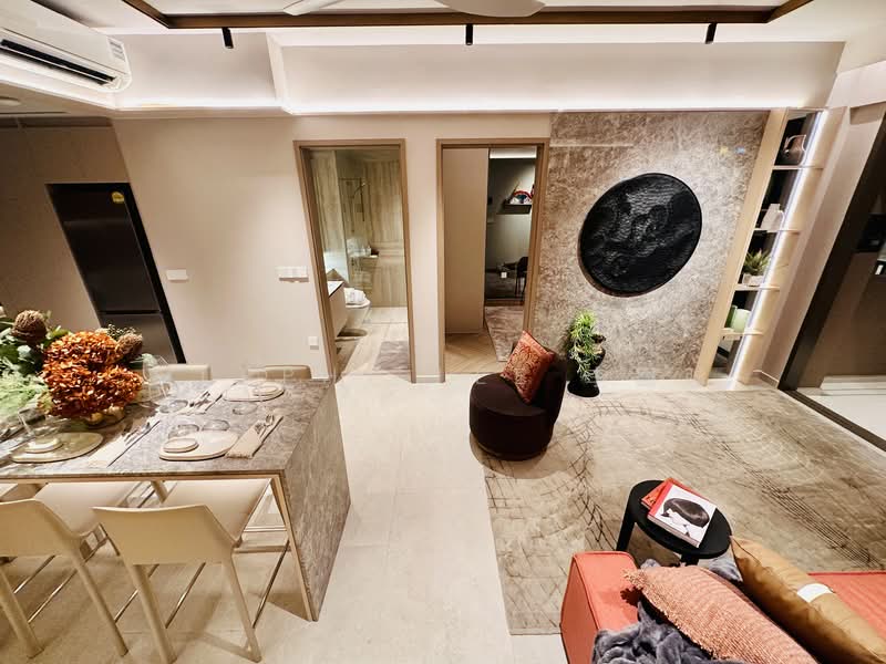 River Modern Condominium For Sale at S$ 2,506,000 | PropertyGuru Singapore - Dining Room