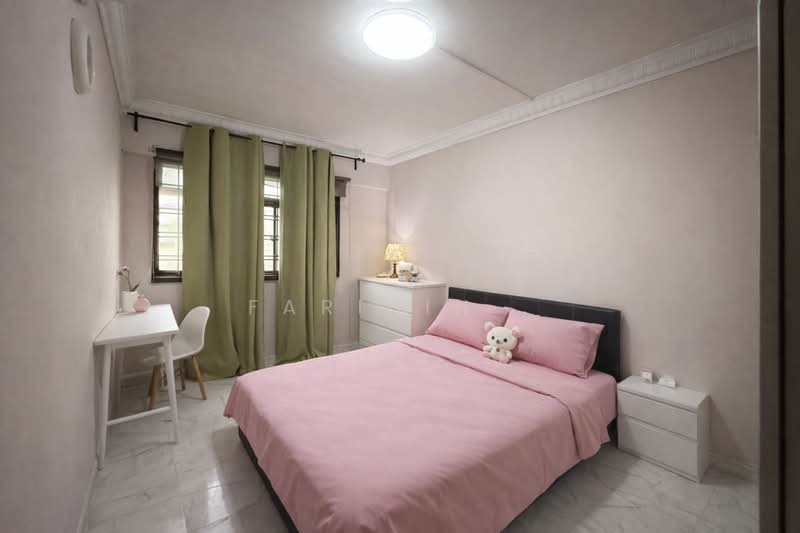 553 Woodlands Drive 44 HDB Flat For Sale at S$ 550,000 | PropertyGuru Singapore - Bedroom 3