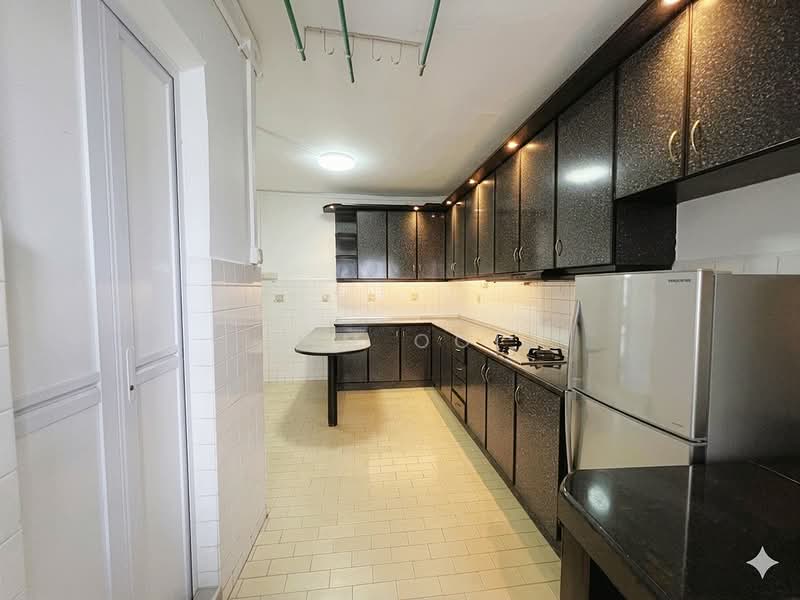 244 Hougang Street 22, 244 Hougang Street 22, 2 Bedrooms, 764 sqft, HDB Flat For Sale, by Kim Ooi, 500067966 - Kitchen - PropertyGuru.com.sg