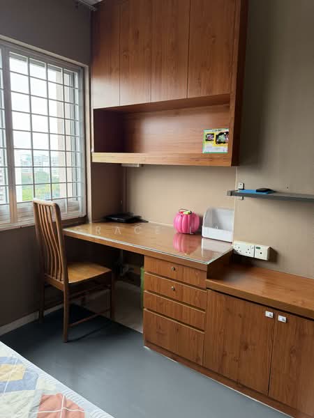 535 Pasir Ris Drive 1, 535 Pasir Ris Drive 1, Room Rental, 150 sqft, HDB Flat For Rent, by Grace Lim, 500067978 - Study - PropertyGuru.com.sg