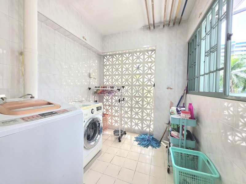 458 Choa Chu Kang Avenue 4 HDB Flat For Sale at S$ 698,888 | PropertyGuru Singapore - Interior