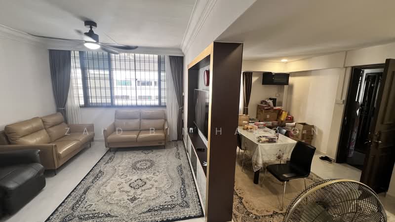 450 Pasir Ris Drive 6 HDB Flat For Sale at S$ 660,000 | PropertyGuru Singapore - Living Room
