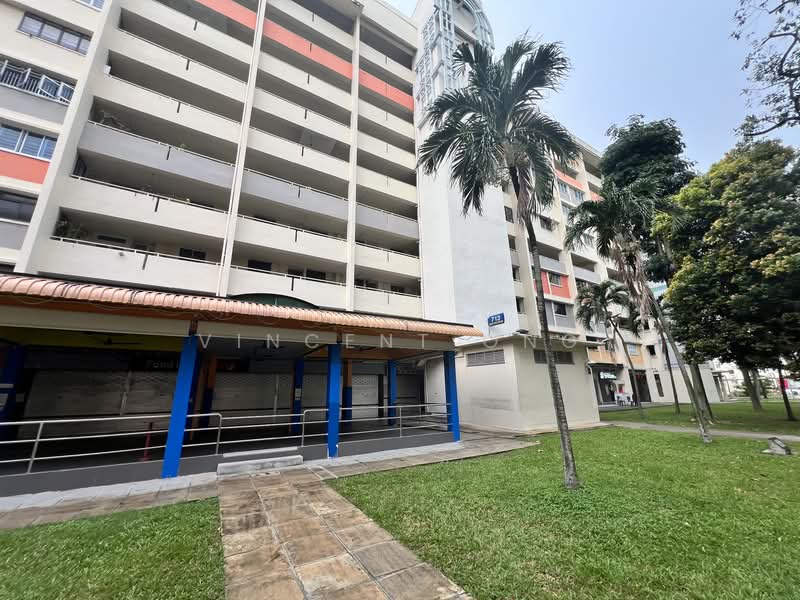 713 Clementi West Street 2, 713 Clementi West Street 2, 2 Bedrooms, 721 sqft, HDB Flat For Rent, by Vincent Ong, 500067986 - Exterior - PropertyGuru.com.sg