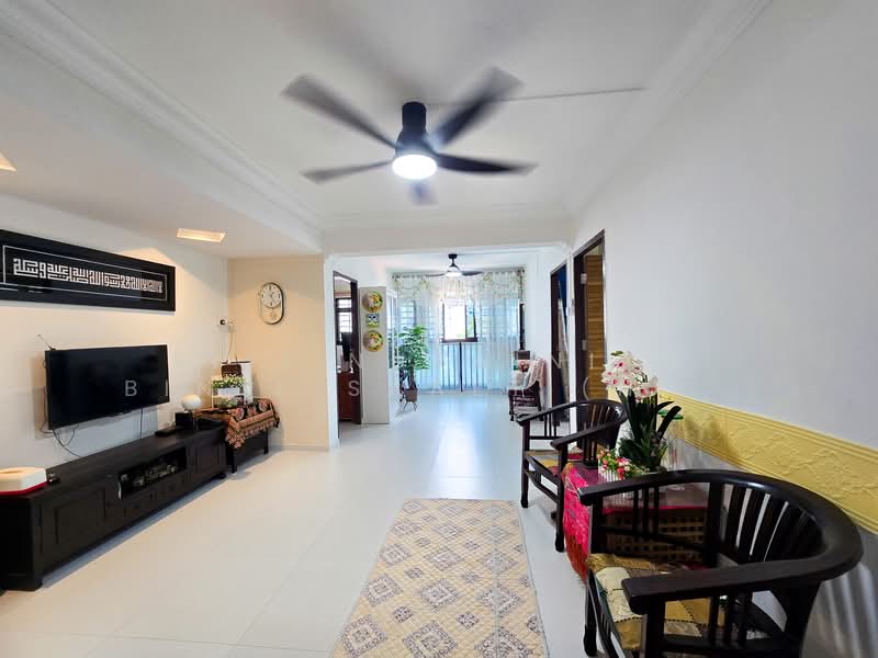 56 Geylang Bahru HDB Flat For Sale at S$ 750,000 | PropertyGuru Singapore - Living Room
