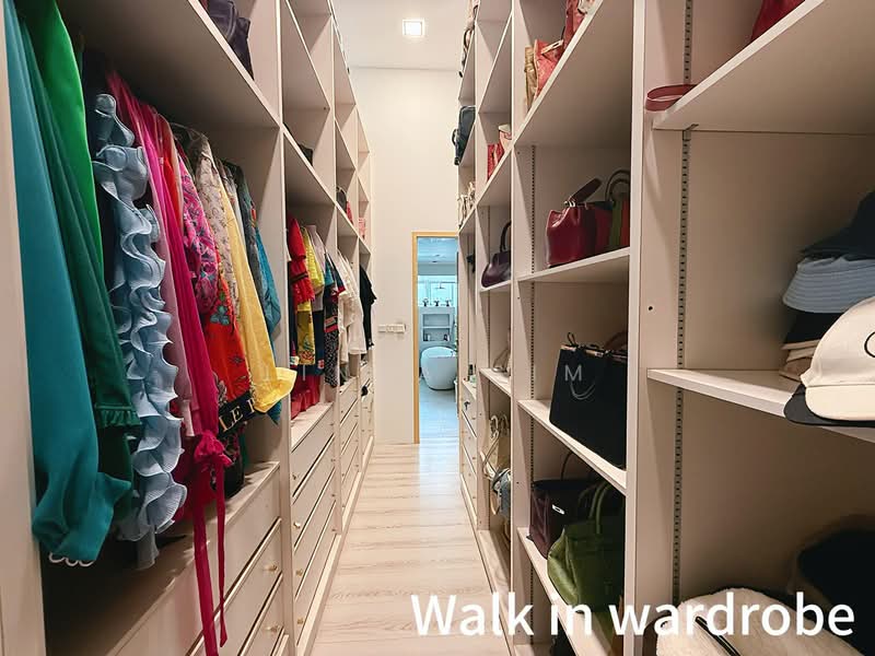 West Coast Gardens Terraced House For Sale at S$ 4,688,888 | PropertyGuru Singapore - Interior