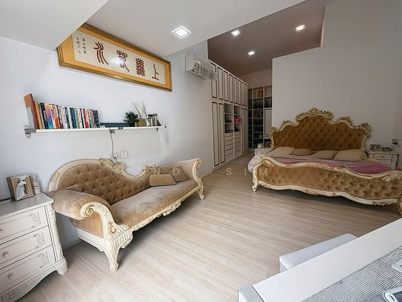 West Coast Gardens Terraced House For Sale at S$ 4,688,888 | PropertyGuru Singapore - Bedroom