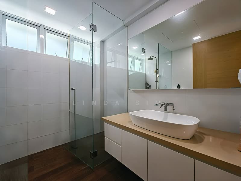 West Coast Gardens Terraced House For Sale at S$ 4,688,888 | PropertyGuru Singapore - Bathroom
