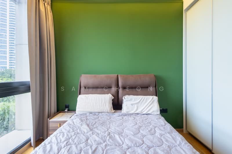 Freehold 1Bed CCR Near MRT Condominium For Sale at S$ 1,290,000 | PropertyGuru Singapore - Bedroom