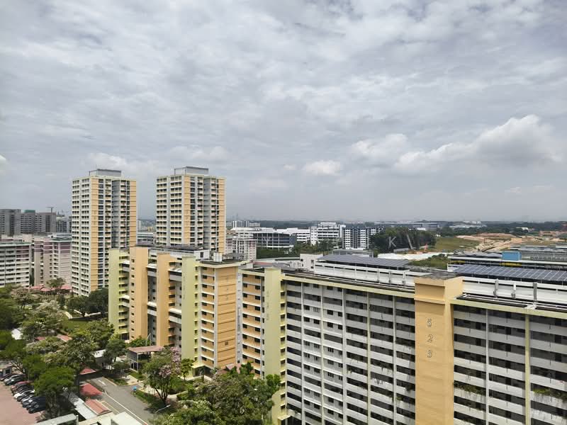 588B Ang Mo Kio Street 52 HDB Flat For Sale at S$ 1,280,000 | PropertyGuru Singapore - Exterior