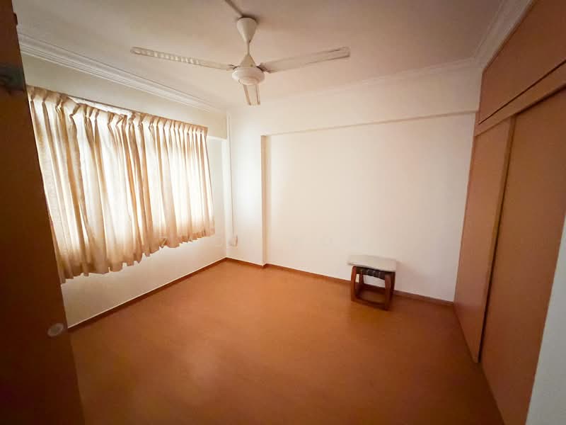 55 Strathmore Avenue, 55 Strathmore Avenue, 3 Bedrooms, 1,022 sqft, HDB Flat For Rent, by Zach Wong, 500068024 - Bedroom - PropertyGuru.com.sg