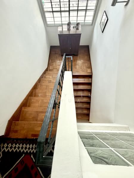 Cheng Soon Garden Semi-Detached House For Sale at S$ 7,500,000 | PropertyGuru Singapore - Interior