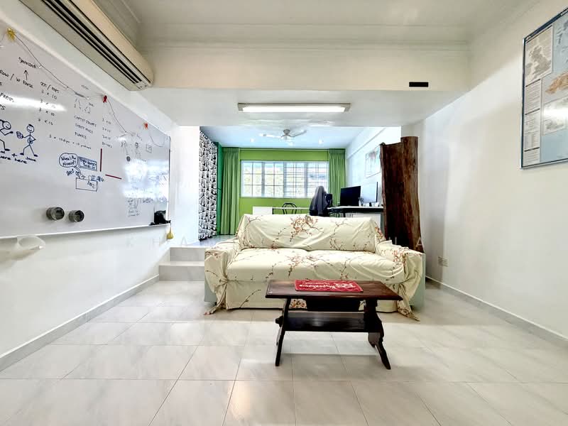 Cheng Soon Garden Semi-Detached House For Sale at S$ 7,500,000 | PropertyGuru Singapore - Living Room