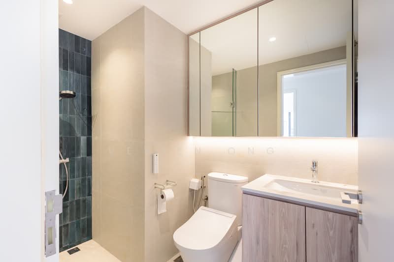 The Interlace, 206 Depot Road, 3 Bedrooms, 2,142 sqft, Condominium For Rent, by Vevien Ong, 500068043 - Bathroom - PropertyGuru.com.sg