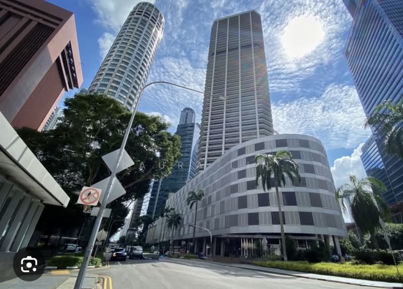 International Plaza Apartment For Sale at S$ 1,480,000 | PropertyGuru Singapore - Building Exterior