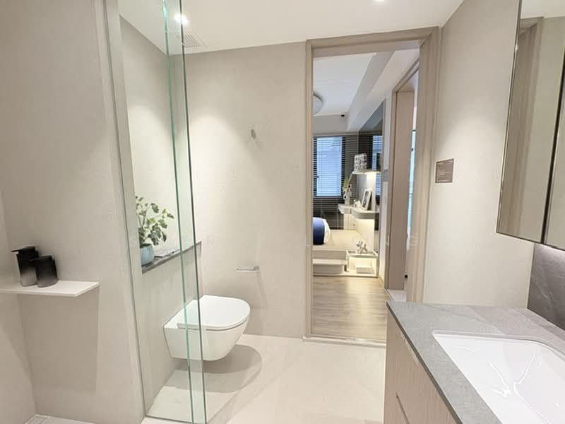 Nava Grove, 38 Pine Grove, 2 Bedrooms, 786 sqft, Condominium For Sale, by Sherry Leong, 500068053 - Bathroom - PropertyGuru.com.sg