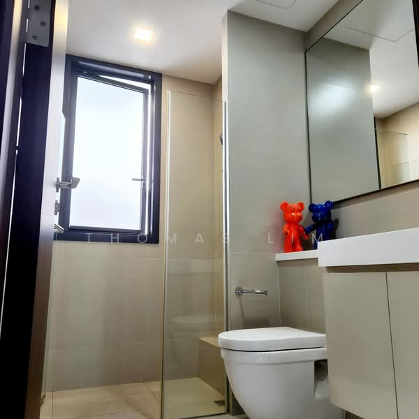 Signature At Yishun Executive Condominium For Sale at S$ 1,380,000 | PropertyGuru Singapore - Bathroom