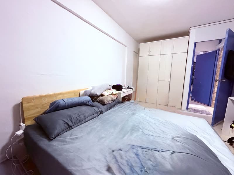 224 Serangoon Avenue 4 HDB Flat For Sale at S$ 620,888 | PropertyGuru Singapore - Bedroom