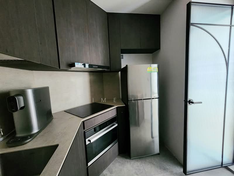 The Aston Condominium For Sale at S$ 1,250,000 | PropertyGuru Singapore - Kitchen