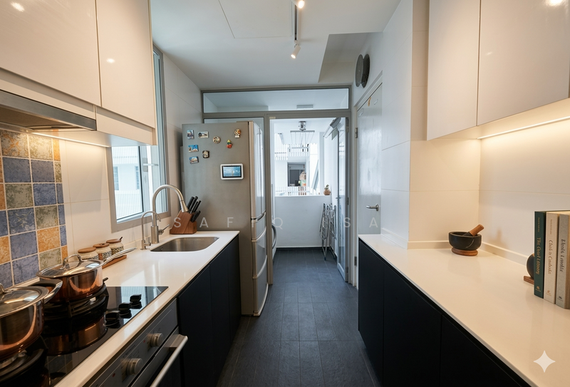 The Minton, 147 Hougang Street 11, 3 Bedrooms, 1,089 sqft, Condominium For Rent, by Safiq Isa, 500068125 - Kitchen - PropertyGuru.com.sg