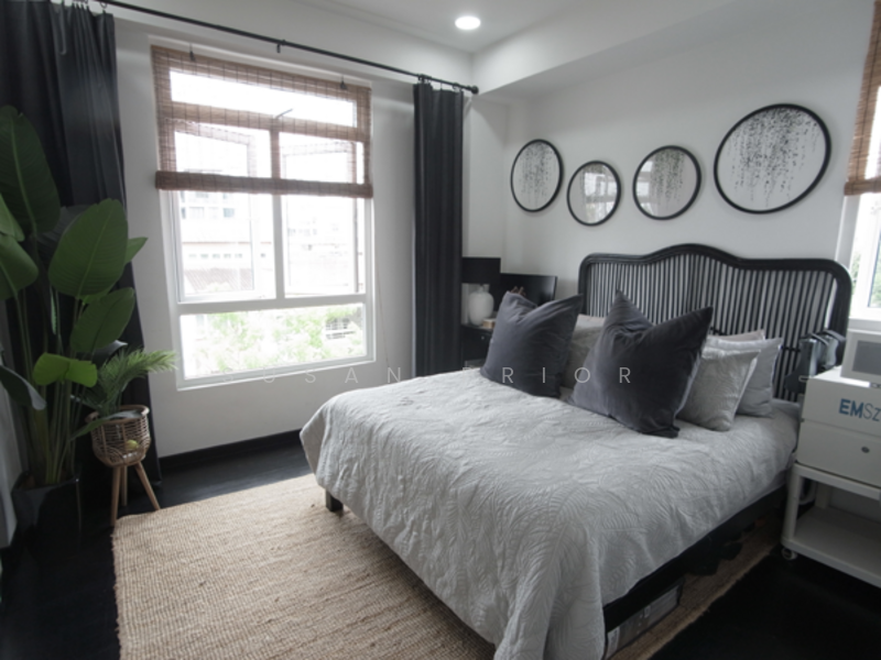 Joo Chiat/ Still/ Langsat Perfect 1200 sf/ Lift Apartment For Sale at S$ 2,300,000 | PropertyGuru Singapore - Bedroom