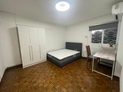 For Rent - 105 Spottiswoode Park Road