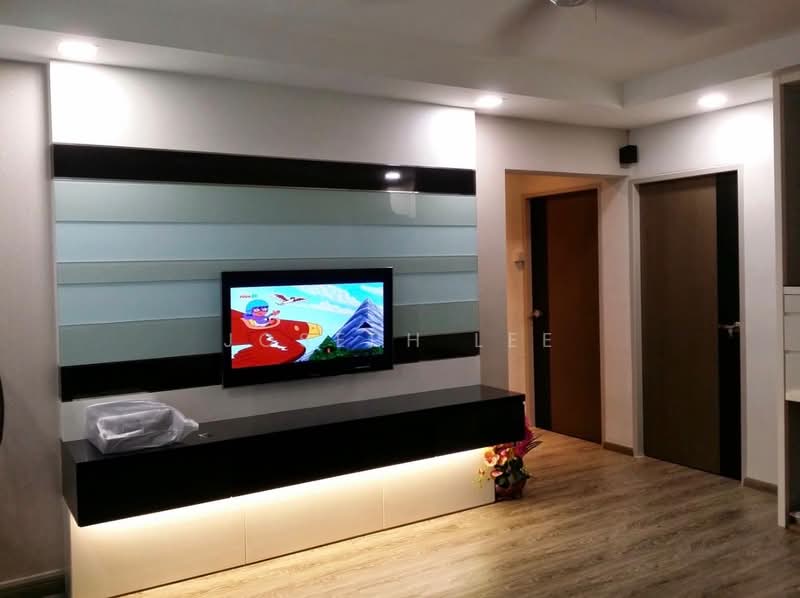 34 Marsiling Drive HDB Flat For Sale at S$ 485,000 | PropertyGuru Singapore - Living Room