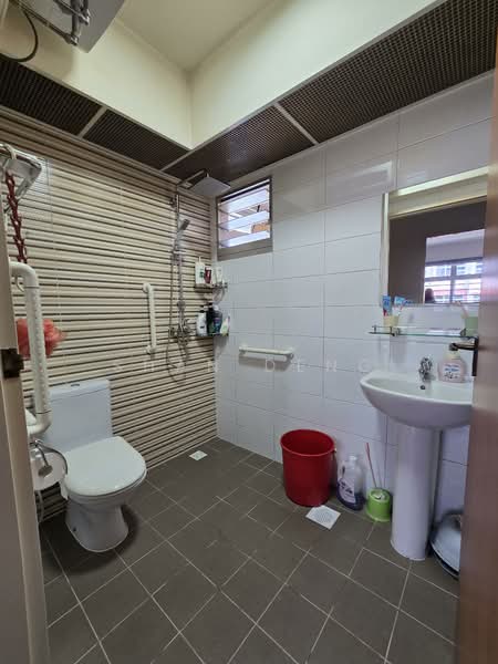 441B Bukit Batok West Avenue 8 HDB Flat For Sale at S$ 708,000 | PropertyGuru Singapore